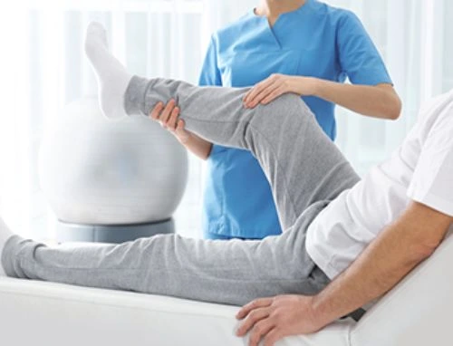 Physiotherapy treatment at Patanjali Wellness Hubli
